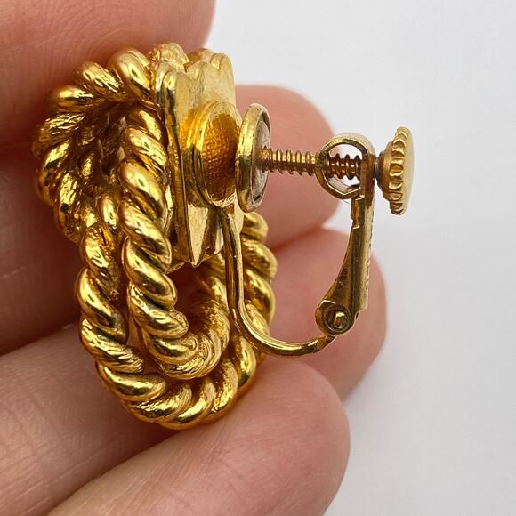 Vintage NAPIER 10K Gold Plated Rope Texture Love Knot Statement Earrings - Picture 7 of 9